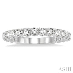 1/2 Ctw Lattice Round Cut Diamond Wedding Band in Platinum
