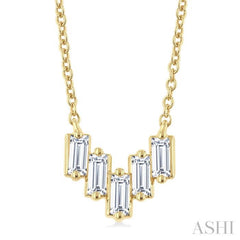 1/4 Ctw Baguette Cut Diamond Necklace in 14K Yellow Gold