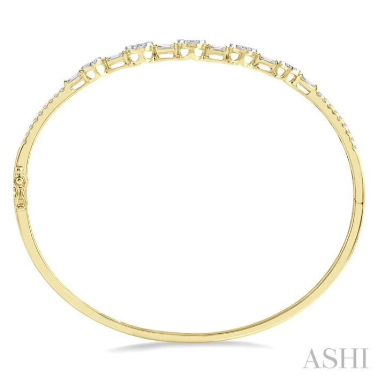 1 1/10 Ctw Lovebright Circular Mounts Baguette & Round Cut Diamond Bangle in 14K Yellow and White Gold
