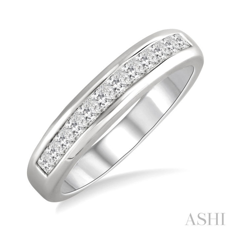 1 Ctw Princess Cut Diamond Wedding Band in 14K White Gold