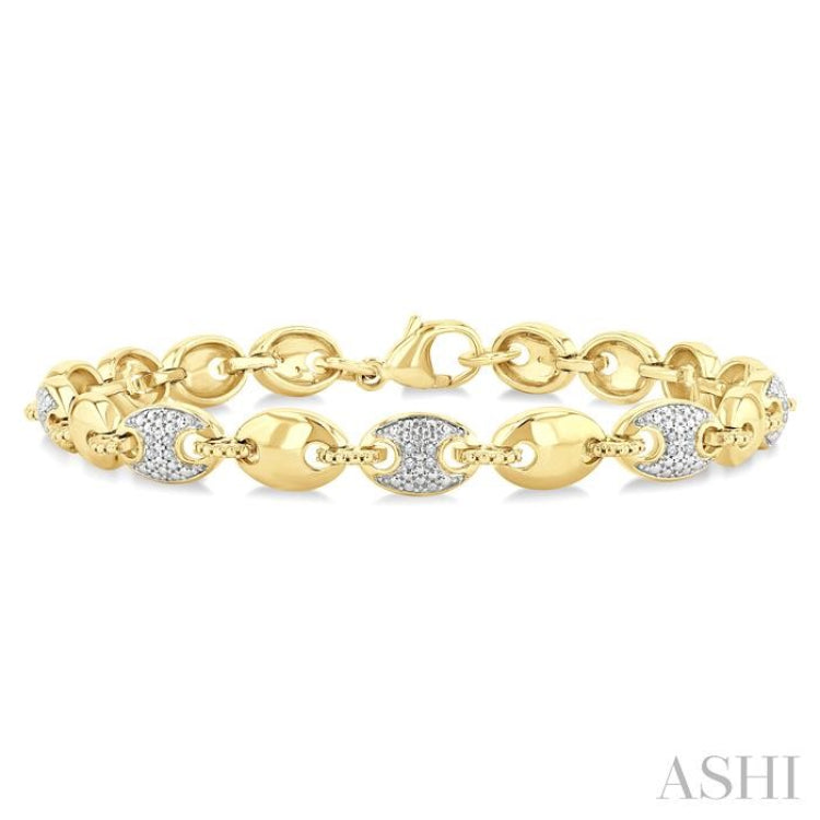 1/10 Ctw Bold Mariner Link Round Cut Diamond Fashion Bracelet in Yellow Gold Vermeil