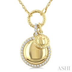 1/6 Ctw Circle Charm Round Cut Diamond Pendant With Chain in 10K Yellow Gold