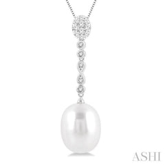 12x10 MM Cultured Pearl and 1/5 Ctw Hanging Round Cut Diamond Drop Lovebright Pendant With Chain in 14K White Gold