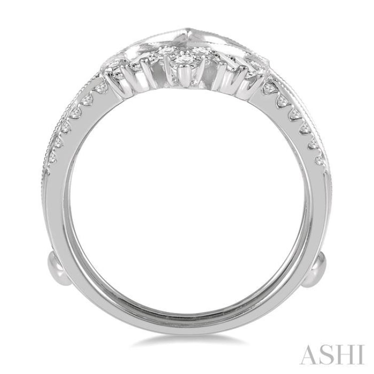 3/4 Ctw Chevron Center Baguette and Round Cut Diamond Insert Ring in 14K White Gold
