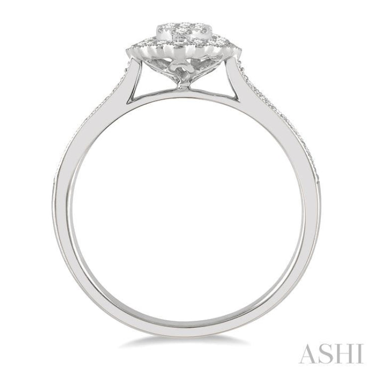1/3 Ctw Oval Lattice Lovebright Round Cut Diamond Ladies Ring in 14K White Gold