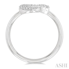1/6 Ctw Crescent Moon and Star Round Cut Petite Diamond Fashion Ring in 10K White Gold