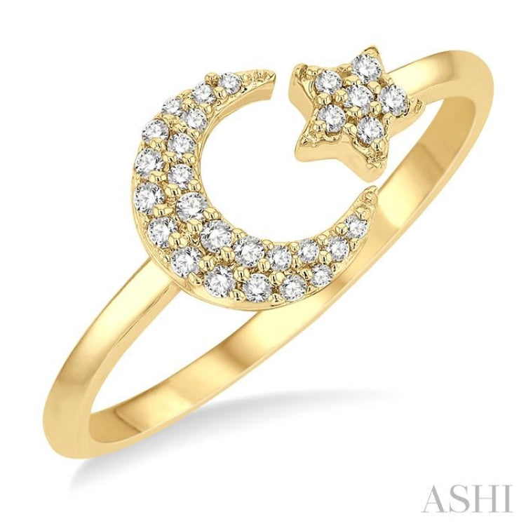 1/6 Ctw Crescent Moon and Star Round Cut Petite Diamond Fashion Ring in 10K Yellow Gold