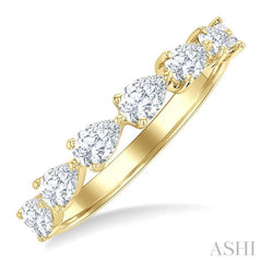 1 Ctw East-West Pear Shape Diamond Fashion Band in 14K Yellow Gold