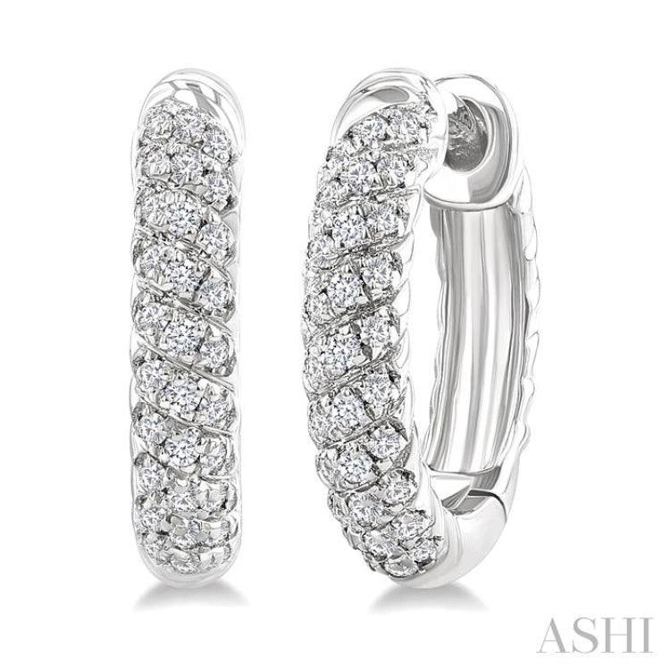 1/5 Ctw Petite Swirl Pattern Round Cut Diamond Fashion Huggies in 10K White Gold