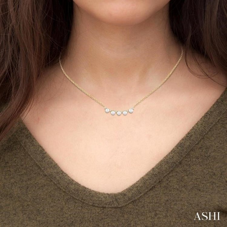 4.5 MM Round Shape Cultured Pearl and 1/6 Ctw Smile Round Cut Diamond Necklace in 10K Yellow Gold
